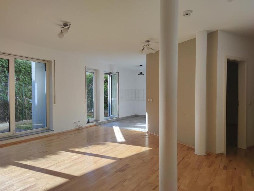 Sehr schöne moderne 2,5 ZKBT in gefragter ruhiger Lage zw. Lindenhof u. Neckarau