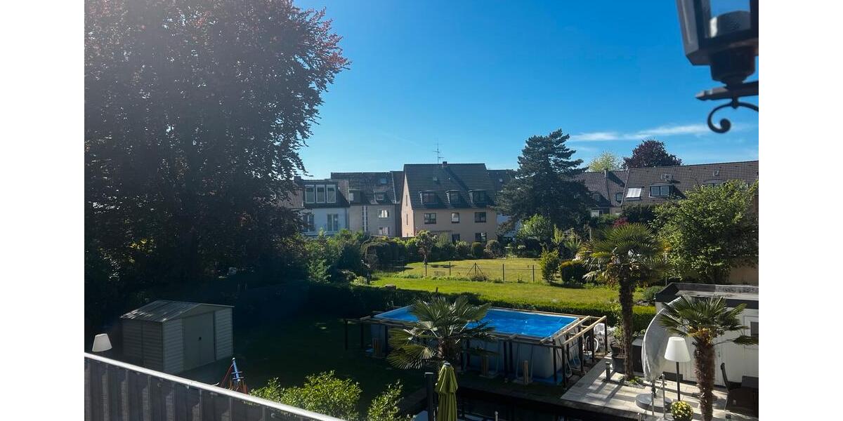 Etagenwohnung Oberhausen - 3 Zimmer, 96 m&sup2;, 1.150&euro; | Angebot:26497334