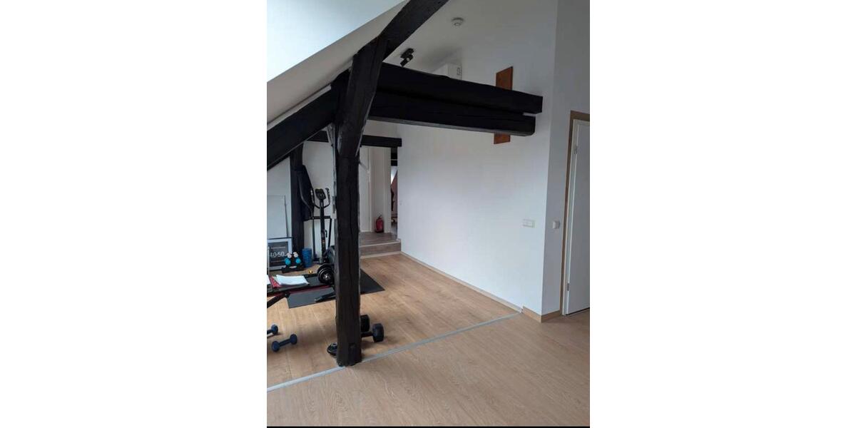 Maisonettenwohnung Uetze - 6 Zimmer, 174 m&sup2;, 1.180&euro; | Angebot:25988542