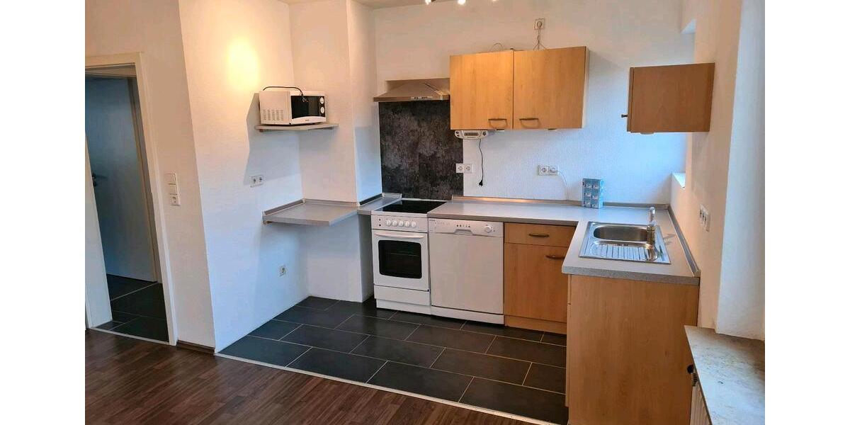 Erdgeschoßwohnung Ravenstein - 3.5 Zimmer, 74 m&sup2;, 700&euro; | Angebot:25986899