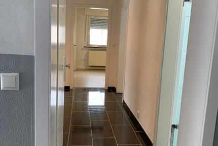 Sanierte Wohnung im 2.OG mit Südbalkon 3 zimmer