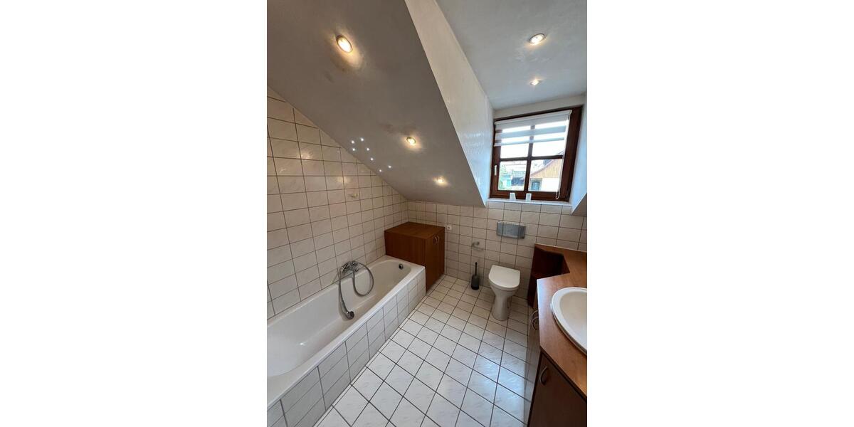 Doppelhaushälfte Maxhütte-Haidhof Haidhof - 4 Zimmer, 140 m&sup2;, 1.500&euro; | Angebot:24793183