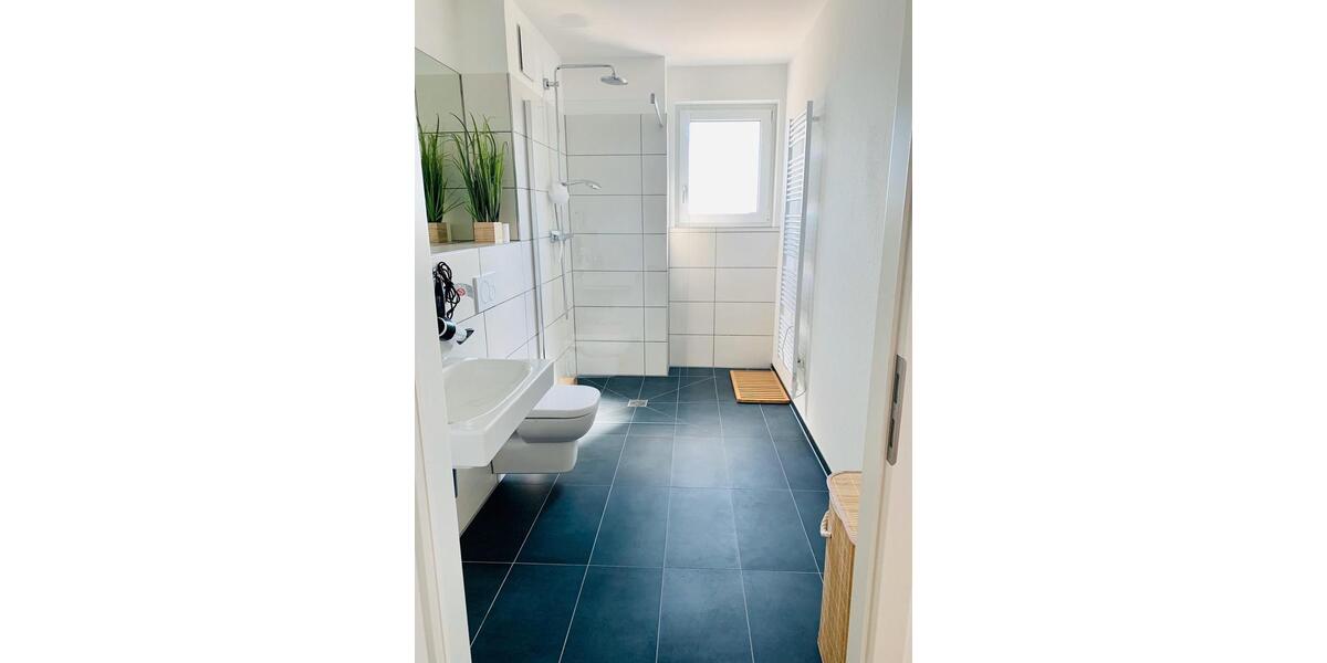 Etagenwohnung Düsseldorf Stadtbezirk 7 - 2 Zimmer, 60 m&sup2;, 1.600&euro; | Angebot:26573244