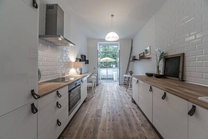 ***Wunderschöne Erdgeschosswohnung mit exklusivem Zugang zum Innenhof!*** 1 zimmer