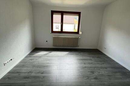 Wohnung Albstadt - 3 Zimmer, 60 m&sup2;, 670&euro; | Angebot:26415281