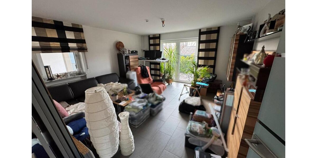 Erdgeschoßwohnung Neumarkt in der Oberpfalz Altenhof - 3.5 Zimmer, 86 m&sup2;, 1.300&euro; | Angebot:26033521