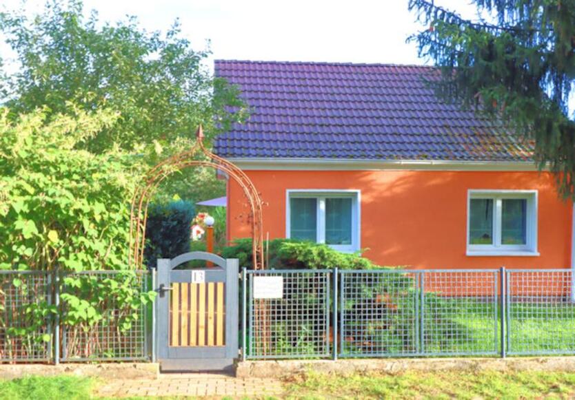 Haus im Grünen mit 600 qm schönen Garten + Sauna - Berlin Süd 4 zimmer