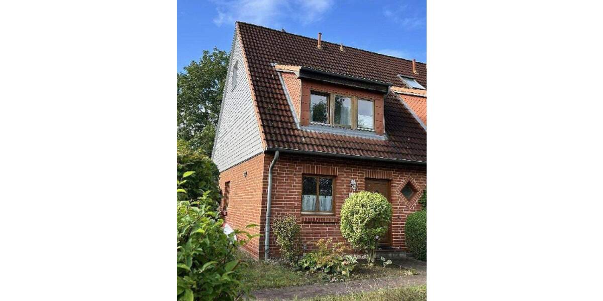 Reihenendhaus Reinfeld - 4 Zimmer, 112 m&sup2;, 1.750&euro; | Angebot:25934087