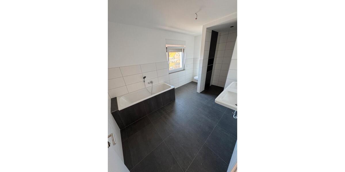 Einfamilienhaus Panketal - 5 Zimmer, 170 m&sup2;, 2.890&euro; | Angebot:25581596