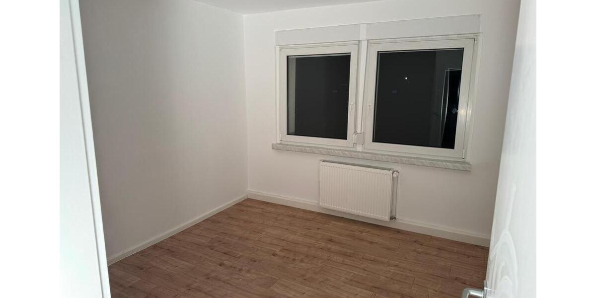 Etagenwohnung Ruhland - 3 Zimmer, 55 m&sup2;, 385&euro; | Angebot:24386009