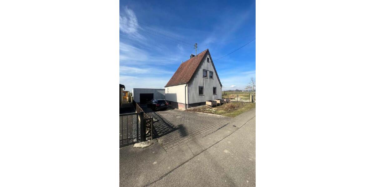 Einfamilienhaus Lauingen (Donau) - 2 Zimmer, 76 m&sup2;, 1.350&euro; | Angebot:24733388