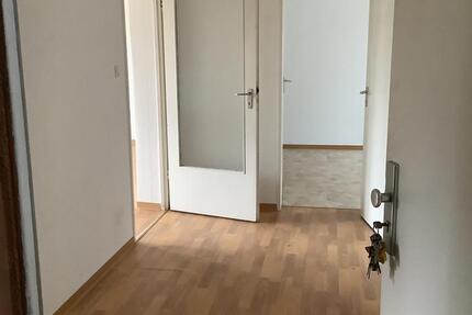 Wohnen - 01. OG - rechts - Am Schützenplatz 8 3 zimmer