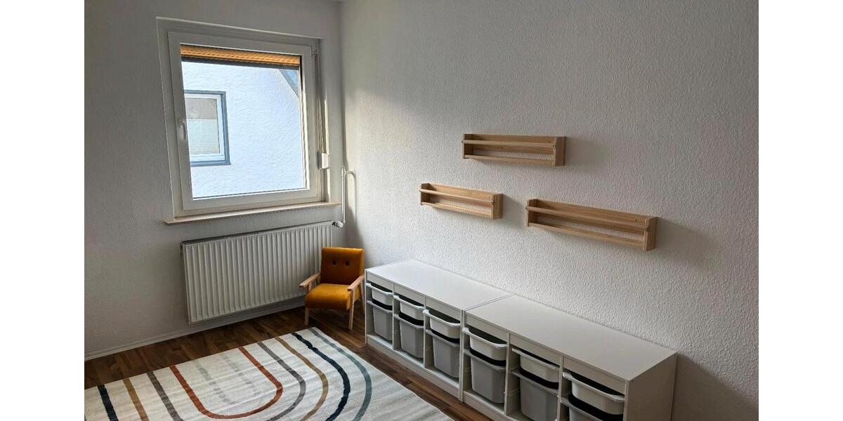 Dachgeschoßwohnung Minden Bärenkämpen - 3 Zimmer, 82 m&sup2;, 750&euro; | Angebot:24886242