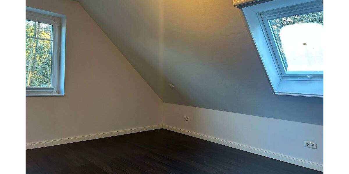 Einfamilienhaus Appel / Eversen Eversen-Siedlung - 8 Zimmer, 218 m&sup2;, 2.850&euro; | Angebot:23943838