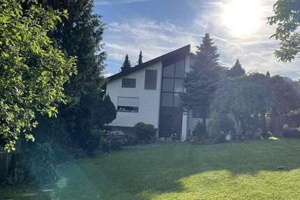 Haus zum Mieten in Berglen 2.400 € 225 m²
