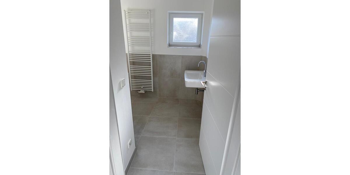 Etagenwohnung Engelskirchen - 3.5 Zimmer, 80 m&sup2;, 990&euro; | Angebot:26636751