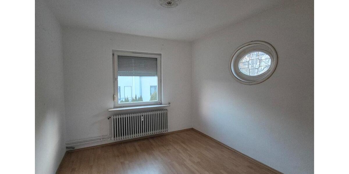 Etagenwohnung Balingen - 3 Zimmer, 101 m&sup2;, 900&euro; | Angebot:26562330