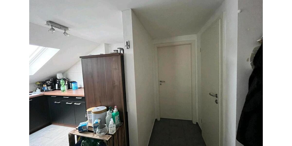 Dachgeschoss Wohnung 2 zimmer