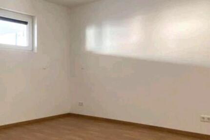 Wohnung Kahl am Main - 2 Zimmer, 92 m&sup2;, 1.020&euro; | Angebot:24864280