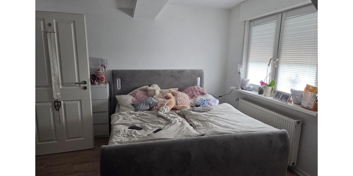 Dachgeschoßwohnung Bersenbrück - 3 Zimmer, 105 m&sup2;, 900&euro; | Angebot:26567075