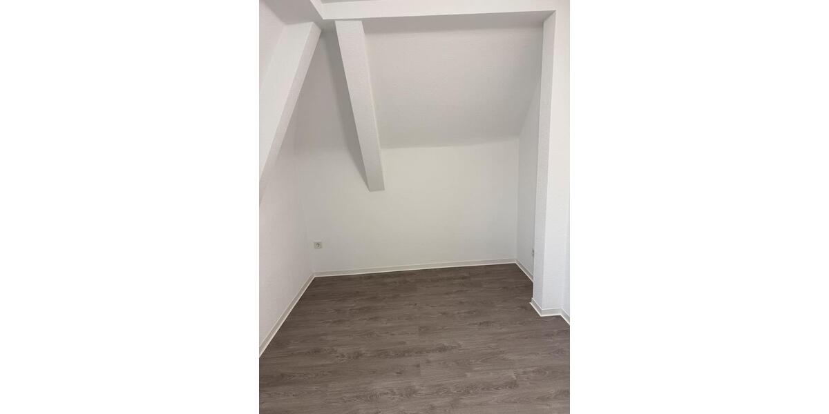 Dachgeschoßwohnung Bad Hersfeld - 2 Zimmer, 55 m&sup2;, 750&euro; | Angebot:24840573