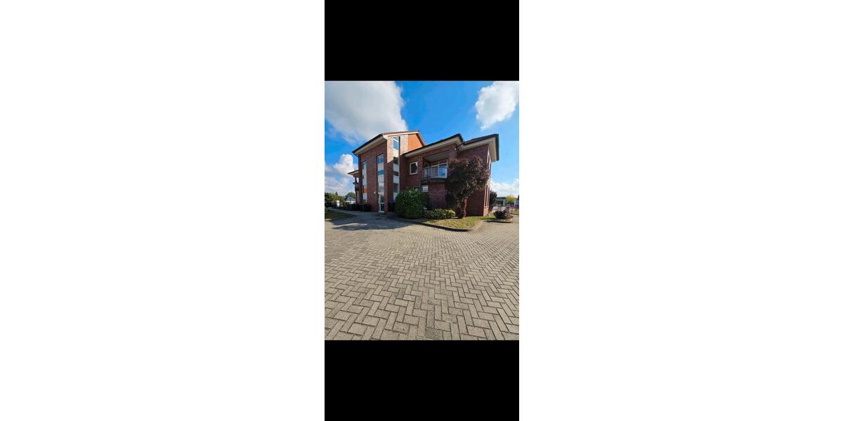 Etagenwohnung Gommern Ladeburg - 3 Zimmer, 90 m&sup2;, 585&euro; | Angebot:25723605