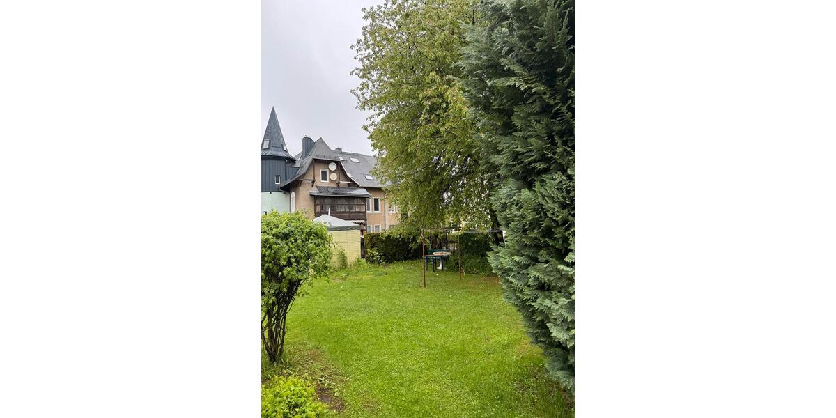 Dachgeschoßwohnung Glauchau - 3 Zimmer, 80 m&sup2;, 562&euro; | Angebot:26614613