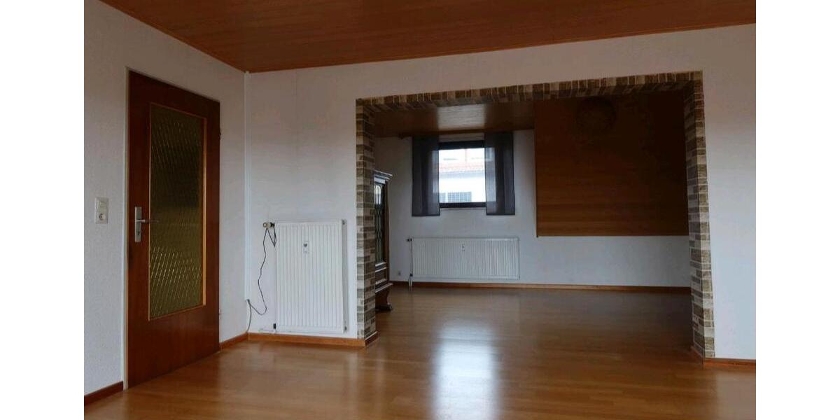 Etagenwohnung Baddeckenstedt - 3 Zimmer, 79 m&sup2;, 850&euro; | Angebot:26195484