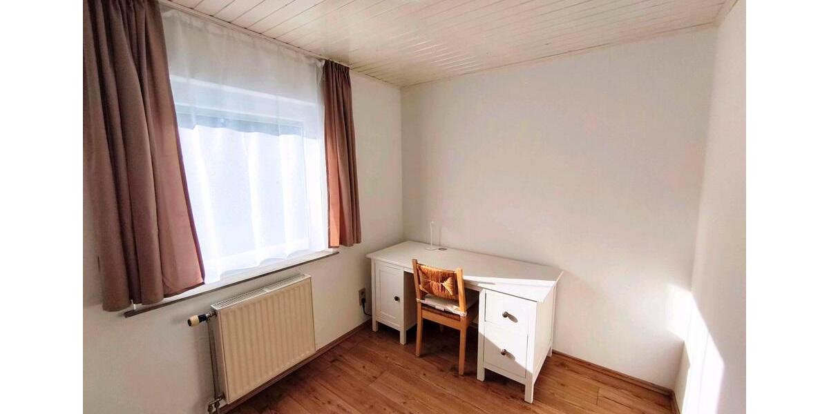 Wohnen auf Zeit Göppingen Faurndau - 4 Zimmer, 90 m&sup2;, 1.300&euro; | Angebot:26212597