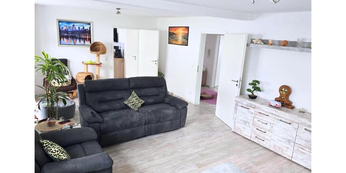 Etagenwohnung Schieder-Schwalenberg Schwalenberg - 4 Zimmer, 100 m&sup2;, 700&euro; | Angebot:26476398