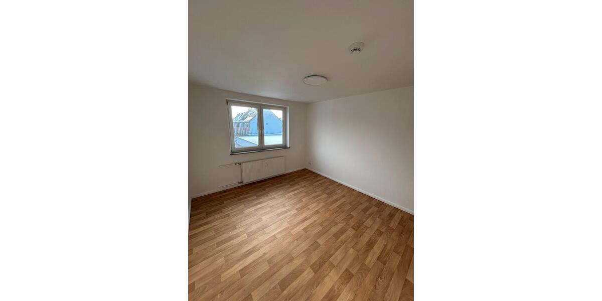 Etagenwohnung Oldenburg Bürgeresch - 3 Zimmer, 72 m&sup2;, 450&euro; | Angebot:24774031