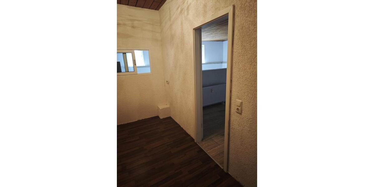 Etagenwohnung Bad Kreuznach - 5 Zimmer, 220 m&sup2;, 400&euro; | Angebot:26476586