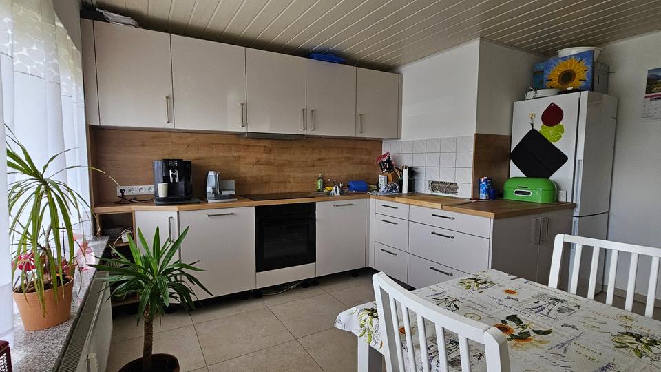 Erdgeschoßwohnung Rabenau - 2 Zimmer, 94 m&sup2;, 880&euro; | Angebot:26207352