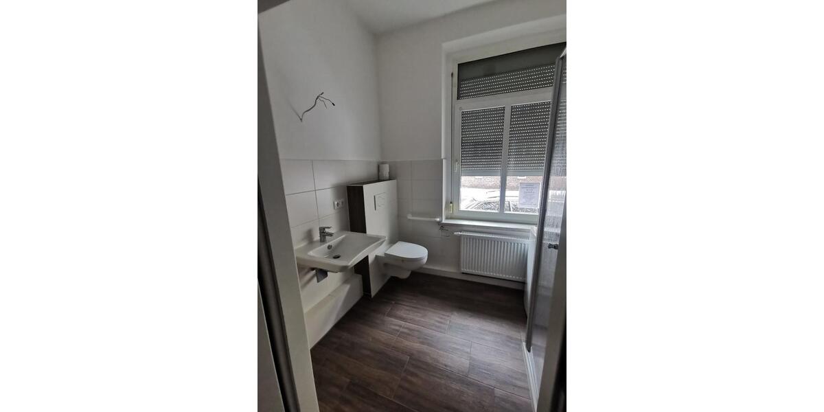 Erdgeschoßwohnung Roßwein - 1 Zimmer, 38 m&sup2;, 190&euro; | Angebot:24715896