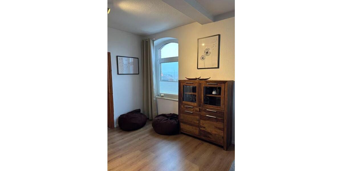 Wohnen auf Zeit Heere - 3 Zimmer, 100 m&sup2;, 100&euro; | Angebot:26642660