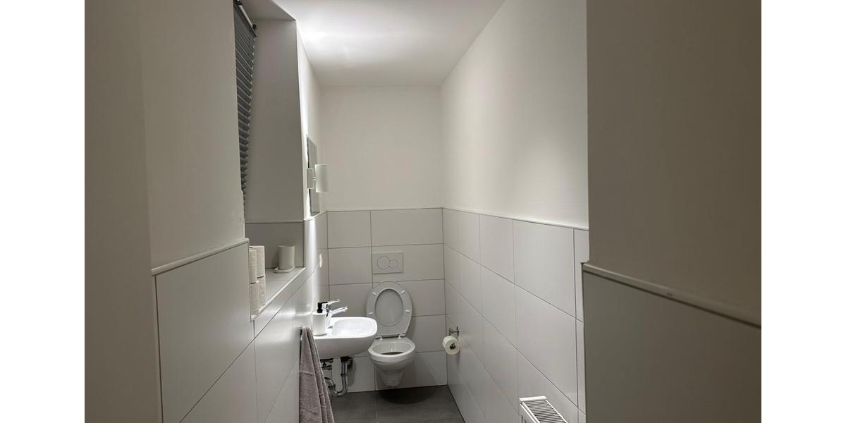 Wohnen auf Zeit Altbach - 5 Zimmer, 150 m&sup2;, 3.980&euro; | Angebot:26213591