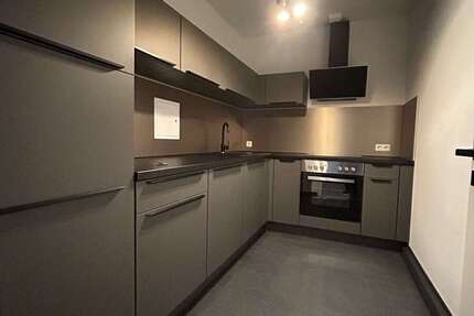 Wohnung Zwickau Nordvorstadt - 2 Zimmer, 61 m&sup2;, 345&euro; | Angebot:26821955