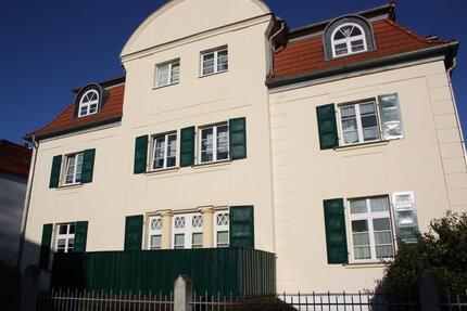 Wohnung Ballenstedt - 2 Zimmer, 66 m&sup2;, 430&euro; | Angebot:23038060