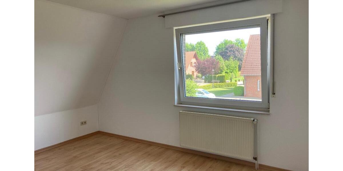 Dachgeschoßwohnung Goldenstedt - 3 Zimmer, 70 m&sup2;, 560&euro; | Angebot:25474170