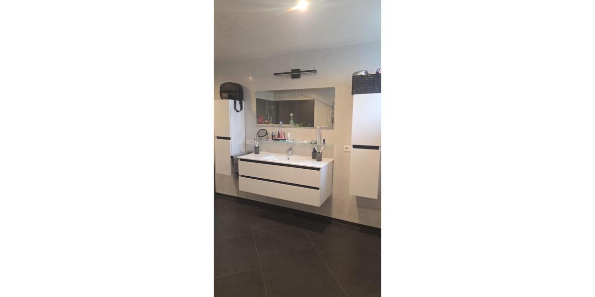 Erdgeschoßwohnung Straßberg - 4 Zimmer, 118 m&sup2;, 1.000&euro; | Angebot:25510143