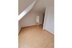 Etagenwohnung Hannover Linden-Limmer - 2 Zimmer, 77 m&sup2;, 663&euro; | Angebot:26349693