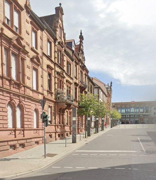 Dachgeschoßwohnung Kaiserslautern Betzenberg - 4 Zimmer, 68 m&sup2;, 600&euro; | Angebot:26133155