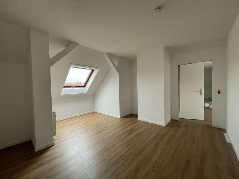Moderne 3 Raumwohnung im Dachgeschoss sucht Liebhaber! 3 zimmer