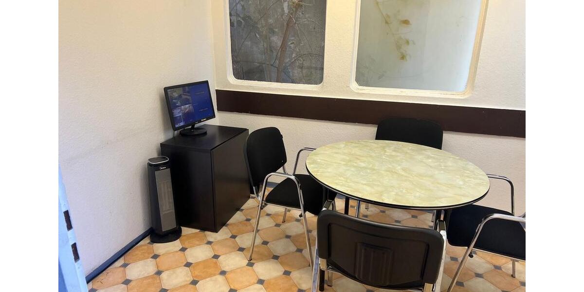 Gewerbeobjekt Düsseldorf Stadtbezirk 8 - 3.300&euro; | Angebot:24356002