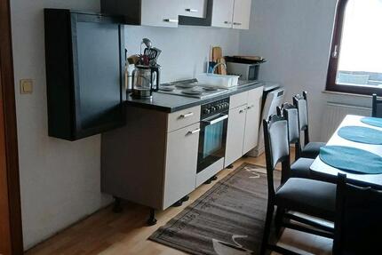 Wohnen auf Zeit Ilbesheim bei Landau in der Pfalz - 9 Zimmer, 300 m&sup2;, 18&euro; | Angebot:25378016