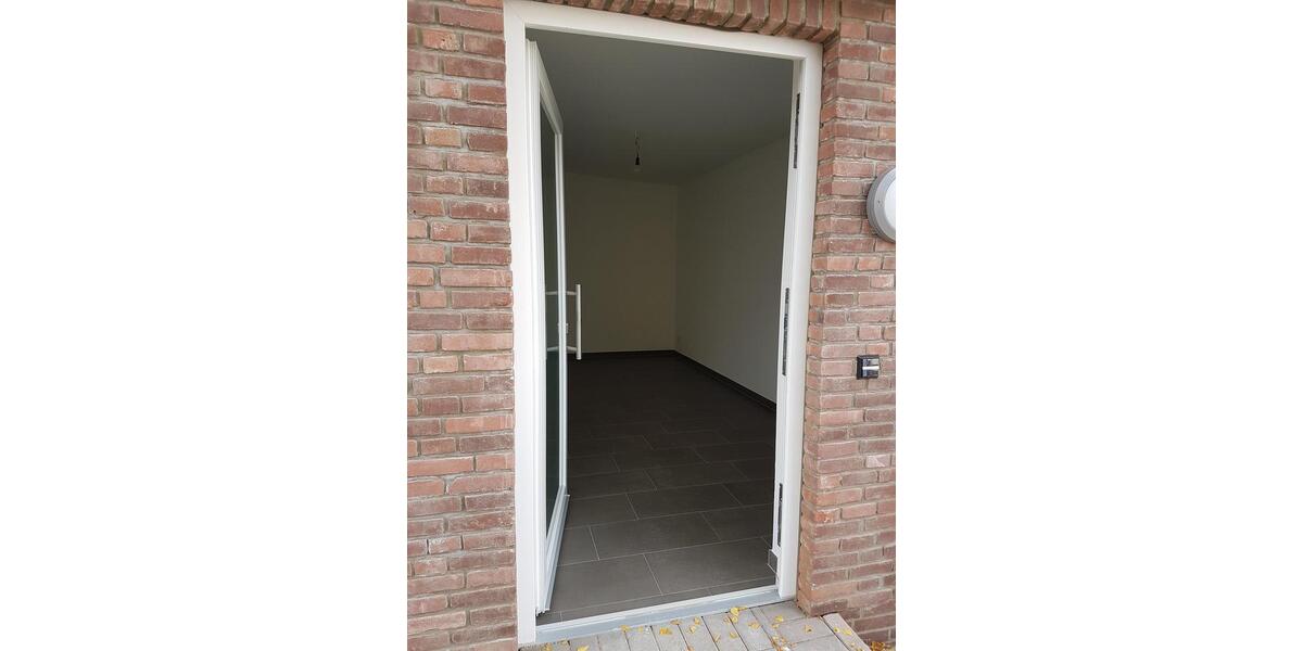 Erdgeschoßwohnung Lauenburg/Elbe Elbe - 3 Zimmer, 92 m&sup2;, 920&euro; | Angebot:26263087