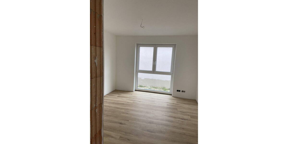 Etagenwohnung Crailsheim - 3 Zimmer, 99 m&sup2;, 1.170&euro; | Angebot:26203888