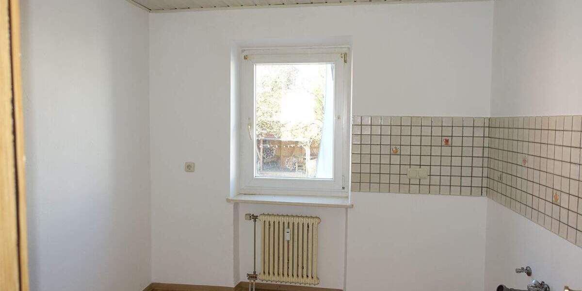 Etagenwohnung Buchbach - 3 Zimmer, 85 m&sup2;, 730&euro; | Angebot:25692688