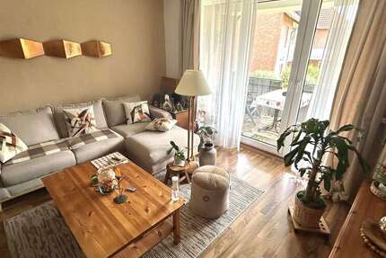 Wohnung Gröningen - 3 Zimmer, 81 m&sup2;, 525&euro; | Angebot:26975796
