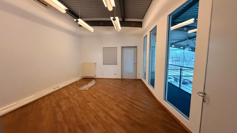 Gewerbeobjekt Freiburg im Breisgau Brühl - 2.900&euro; | Angebot:24682644